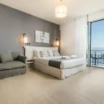 Infinity 3*