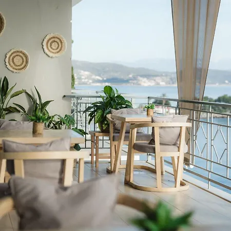 Отель Infinity Гитион