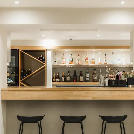 Infinity Otel Gytheio