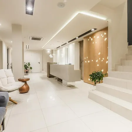 Infinity 3* Гитион