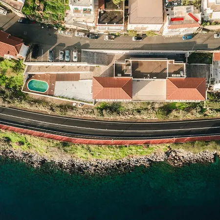 Отель Infinity 3*