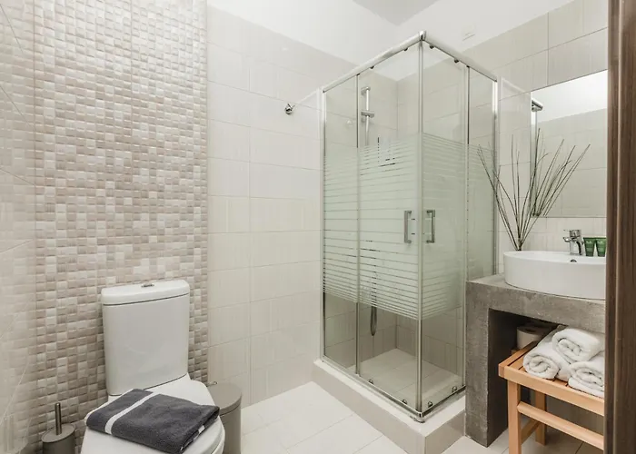 فندق Infinity 3*